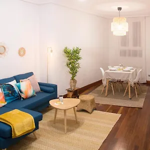 https://apartamento-tranquilo-casco-viejo-bilbao.bilbaohotelsspain.com