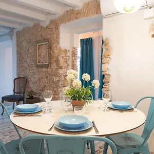 https://apartamento-planta-baja-con-patio-centro-del-old-town.top-hotels-tarragona.com